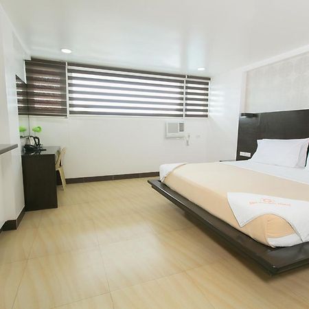 Sun Garden Hotel Tarlac Exteriér fotografie