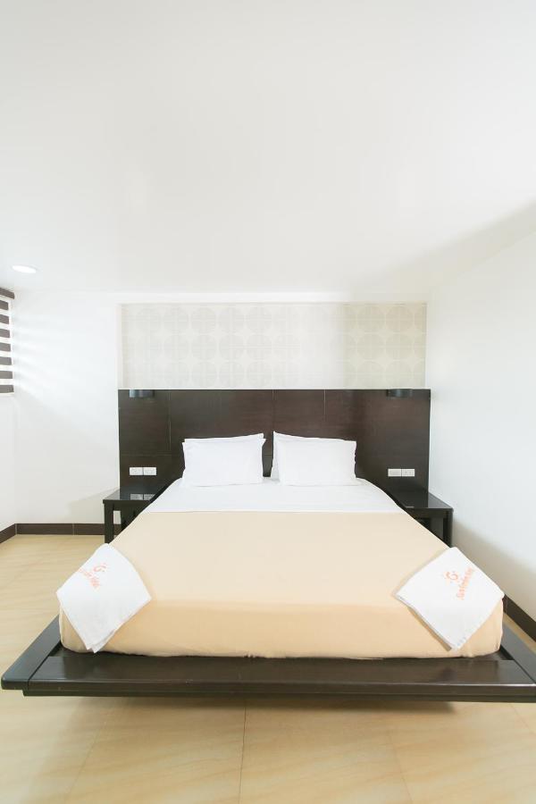 Sun Garden Hotel Tarlac Exteriér fotografie